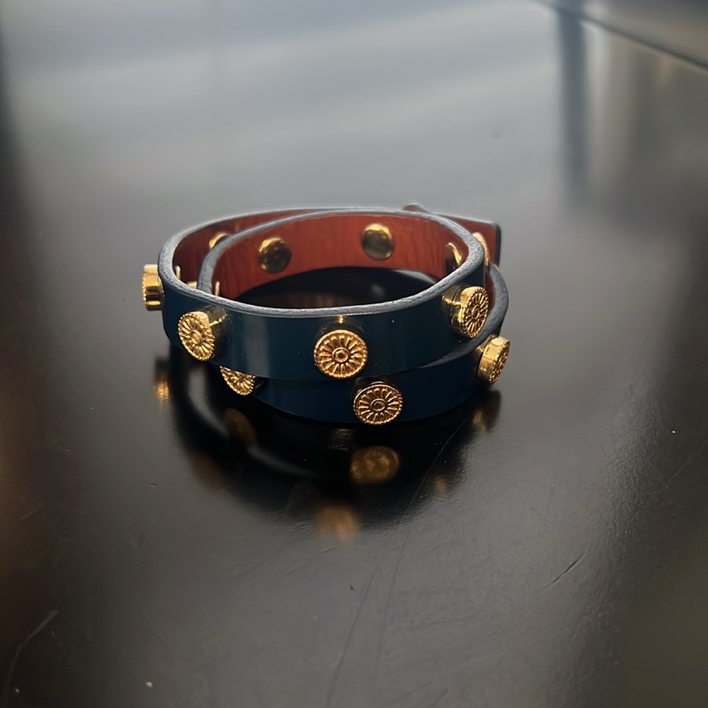 Tory Burch Navy Blue Leather & Gold Double Wrap Bracelet - Picture 3 of 4